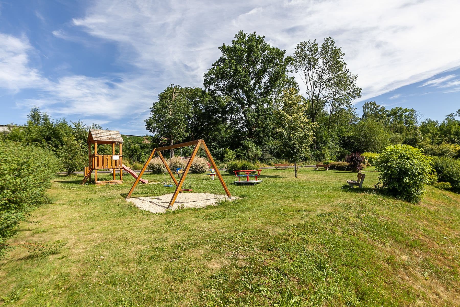 Prodej pozemku 1.175 m², Stranný, Středočeský kraj Prodej pozemku 1.175 m², Stranný, Středočeský kraj