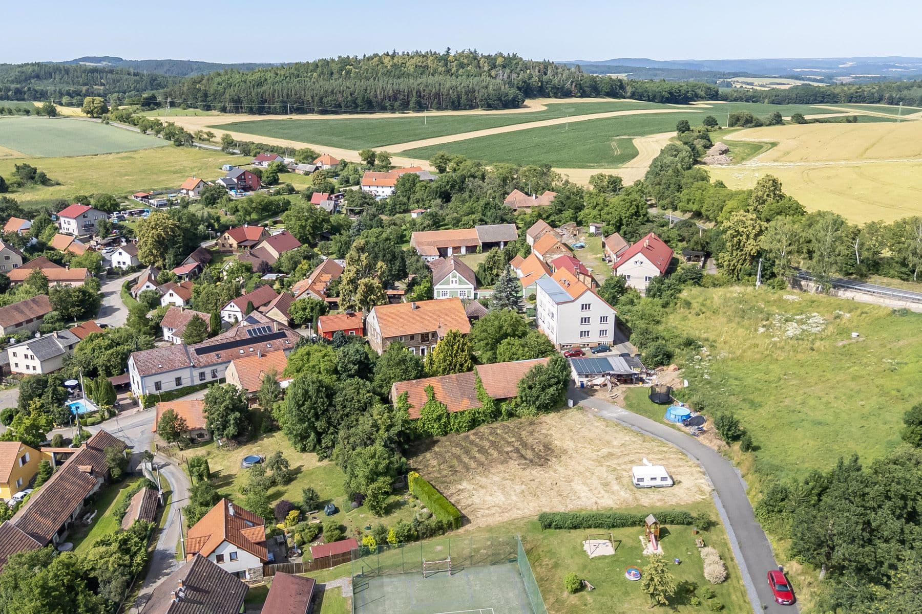 Prodej pozemku 1.175 m², Stranný, Středočeský kraj Prodej pozemku 1.175 m², Stranný, Středočeský kraj