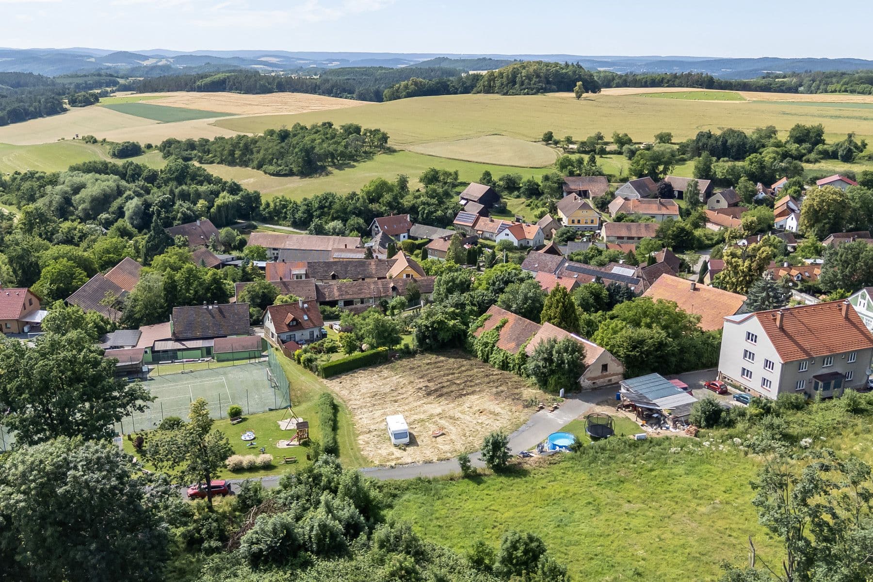 Prodej pozemku 1.175 m², Stranný, Středočeský kraj Prodej pozemku 1.175 m², Stranný, Středočeský kraj