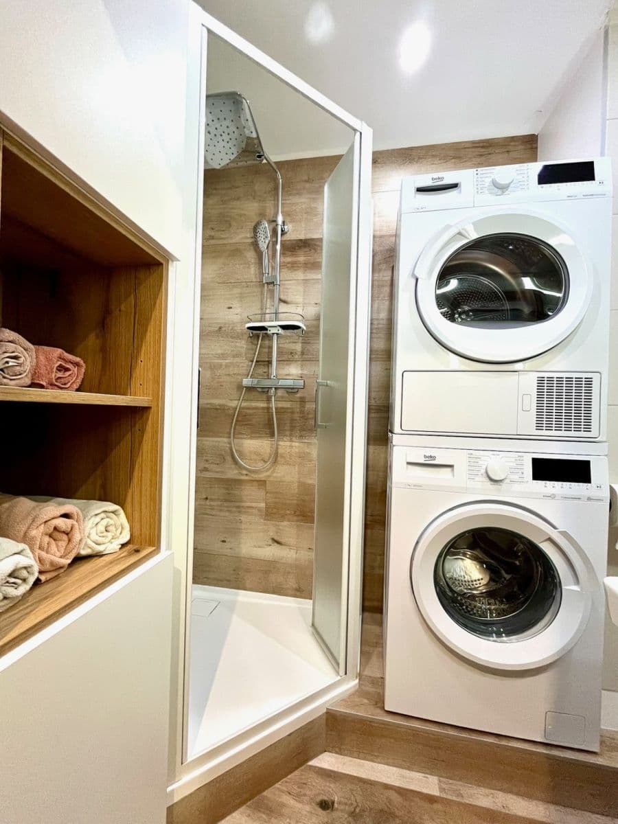 Prodej bytu 3+1 68 m², Dukelských hrdinů, Rakovník, Středočeský kraj Prodej bytu 3+1 68 m², Dukelských hrdinů, Rakovník, Středočeský kraj