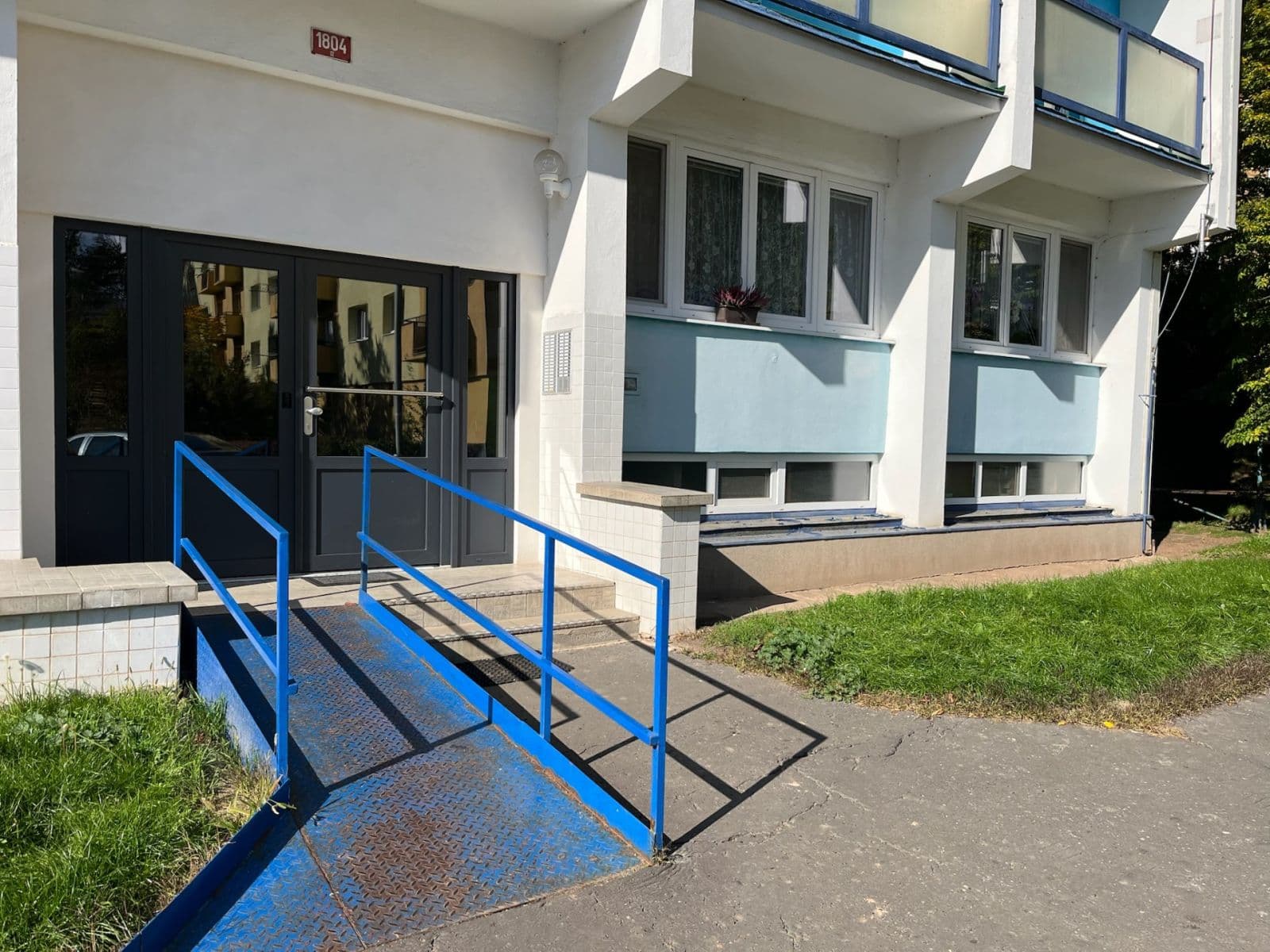 Prodej bytu 3+1 68 m², Dukelských hrdinů, Rakovník, Středočeský kraj Prodej bytu 3+1 68 m², Dukelských hrdinů, Rakovník, Středočeský kraj