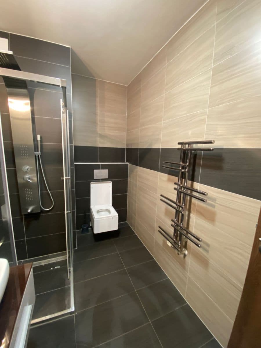 Prodej bytu 1+kk 41 m², České Vrbné, České Budějovice, Jihočeský kraj Prodej bytu 1+kk 41 m², České Vrbné, České Budějovice, Jihočeský kraj