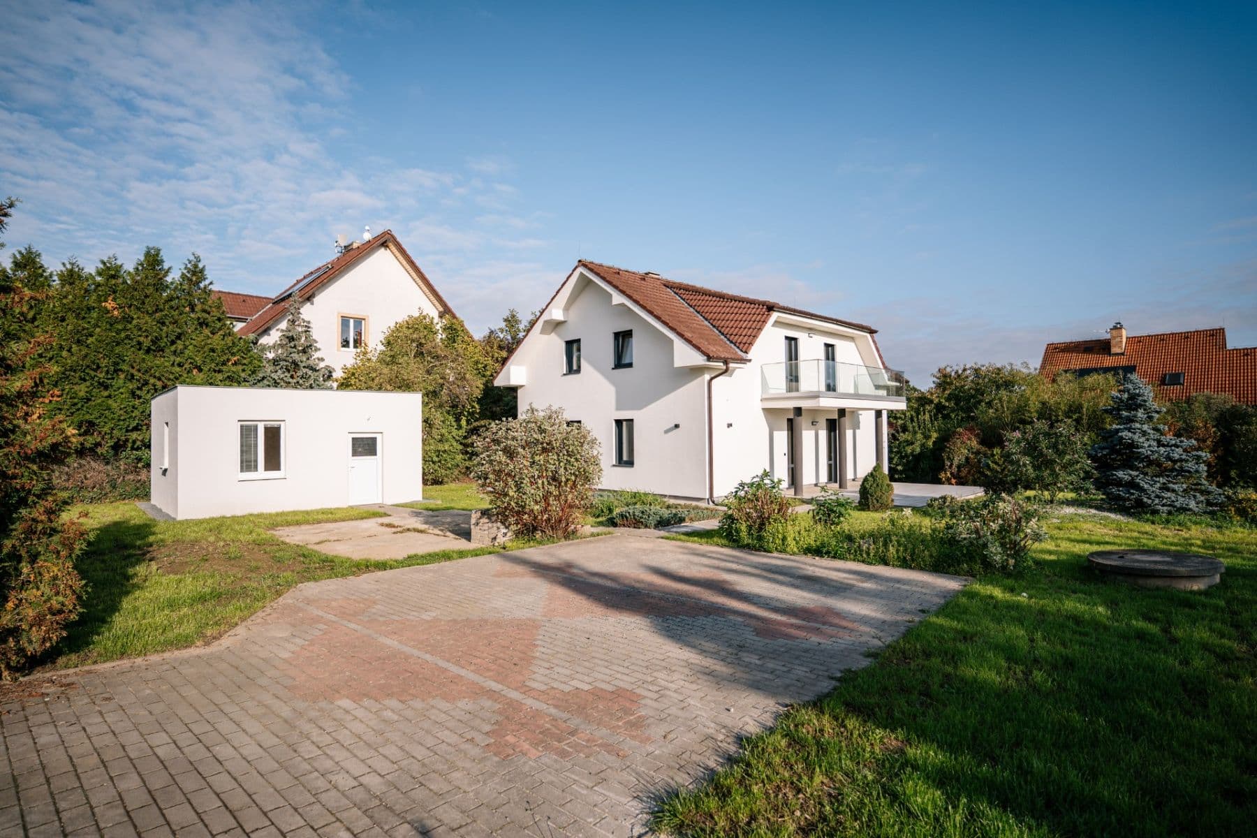 Prodej domu 150 m², pozemek 1.205 m², Na Zálepech, Dolní Břežany, Středočeský kraj Prodej domu 150 m², pozemek 1.205 m², Na Zálepech, Dolní Břežany, Středočeský kraj