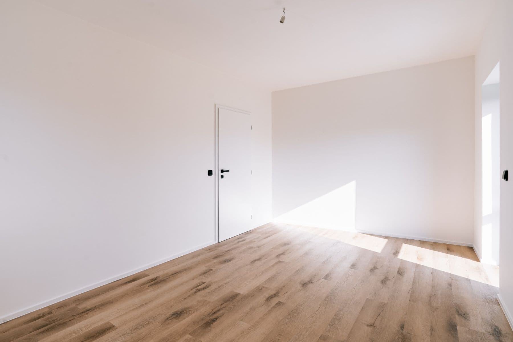 Prodej domu 150 m², pozemek 1.205 m², Na Zálepech, Dolní Břežany, Středočeský kraj Prodej domu 150 m², pozemek 1.205 m², Na Zálepech, Dolní Břežany, Středočeský kraj