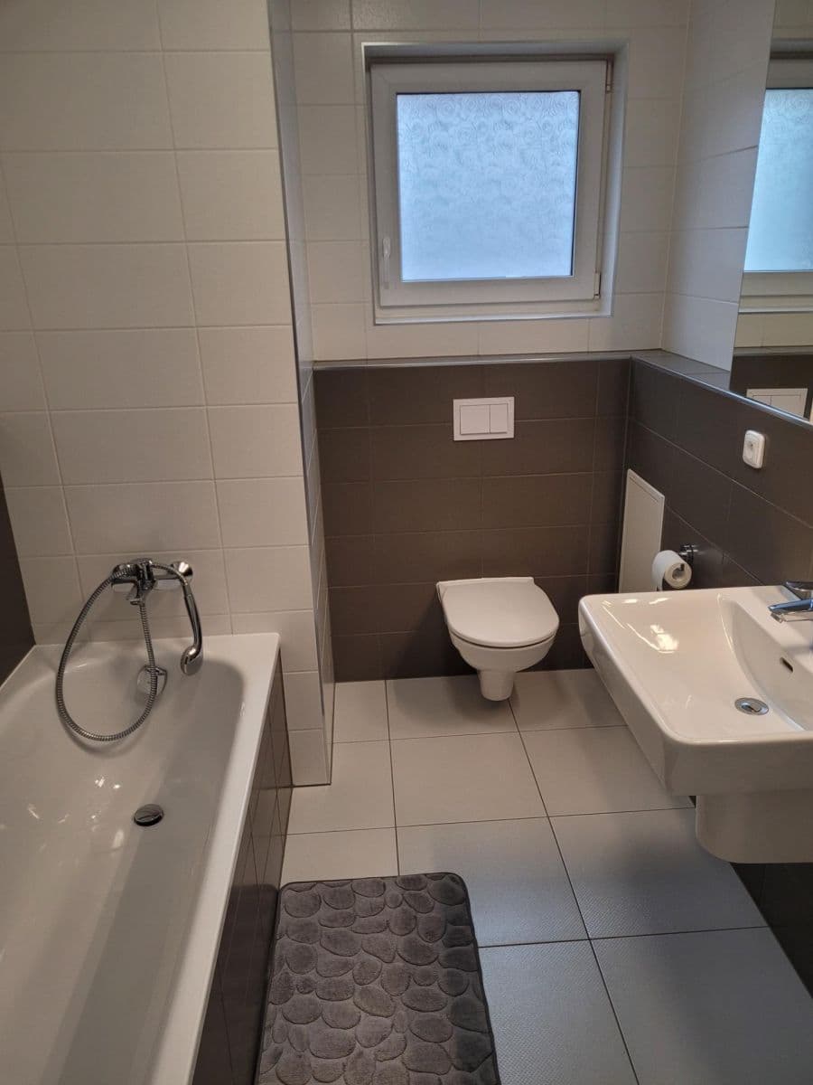 Pronájem bytu 2+kk 57 m², Makedonská, Praha, Praha Pronájem bytu 2+kk 57 m², Makedonská, Praha, Praha