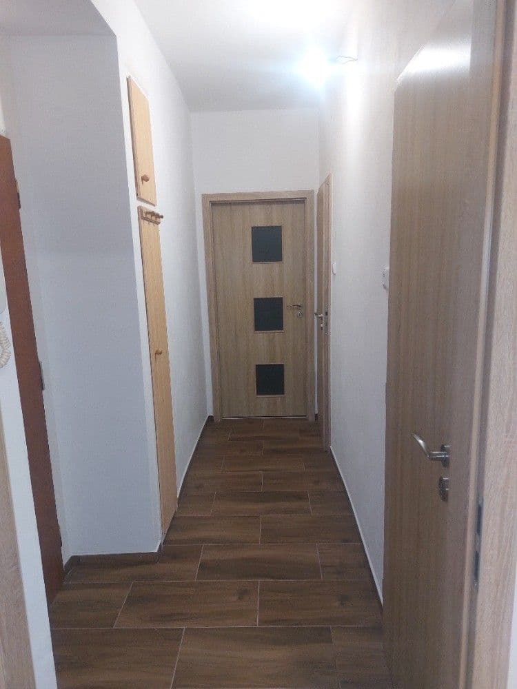 Pronájem bytu 2+1 51 m², 28. října, Louny, Ústecký kraj Pronájem bytu 2+1 51 m², 28. října, Louny, Ústecký kraj
