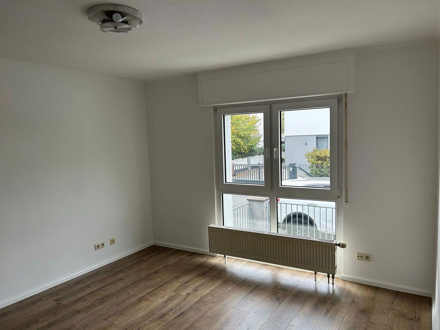 Pronájem bytu 2+1 56 m², Heusenstamm, Hessen Pronájem bytu 2+1 56 m², Heusenstamm, Hessen