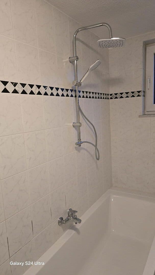 Pronájem bytu 2+1 56 m², Heusenstamm, Hessen Pronájem bytu 2+1 56 m², Heusenstamm, Hessen