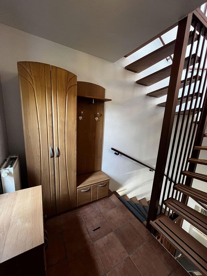 Pronájem bytu 3+1 120 m², Mühlheim an der Ruhr, Severní Porýní-Vestfálsko Pronájem bytu 3+1 120 m², Mühlheim an der Ruhr, Severní Porýní-Vestfálsko