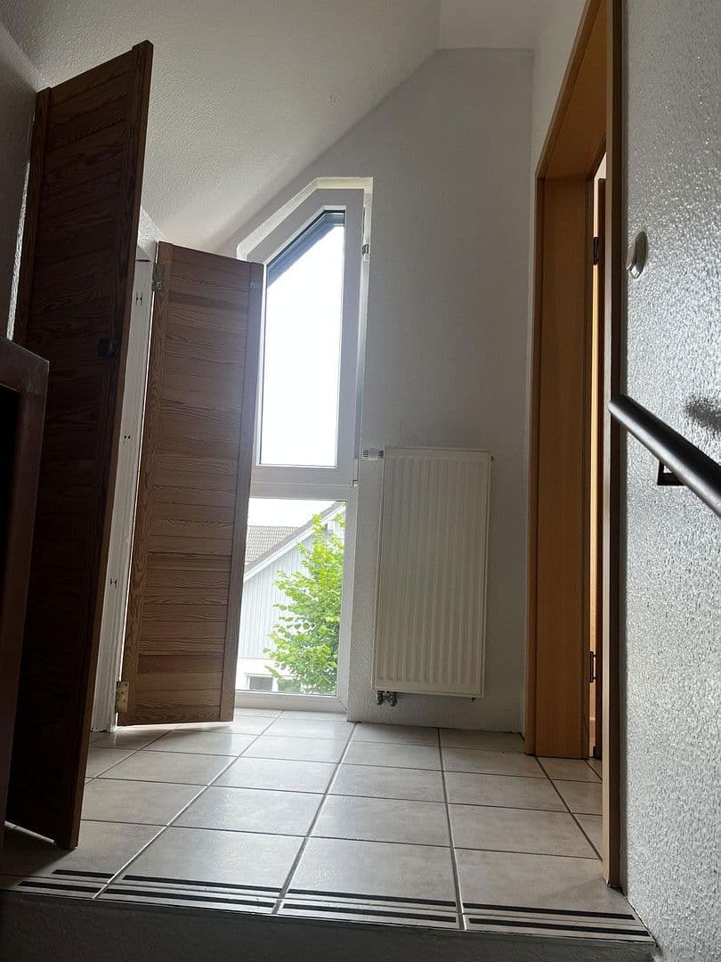 Pronájem bytu 3+1 120 m², Mühlheim an der Ruhr, Severní Porýní-Vestfálsko Pronájem bytu 3+1 120 m², Mühlheim an der Ruhr, Severní Porýní-Vestfálsko