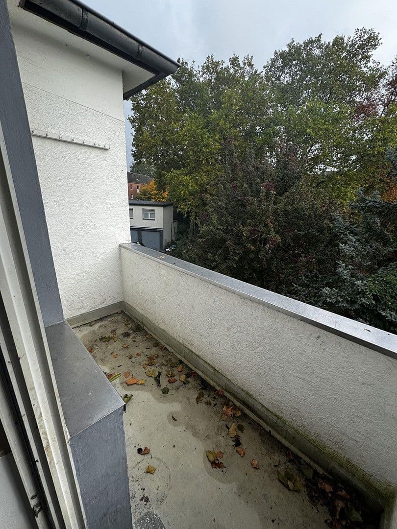 Pronájem bytu 3+1 98 m², Friedrich-Ebert-Ufer 106, Köln-Porz, Severní Porýní-Vestfálsko Pronájem bytu 3+1 98 m², Friedrich-Ebert-Ufer 106, Köln-Porz, Severní Porýní-Vestfálsko