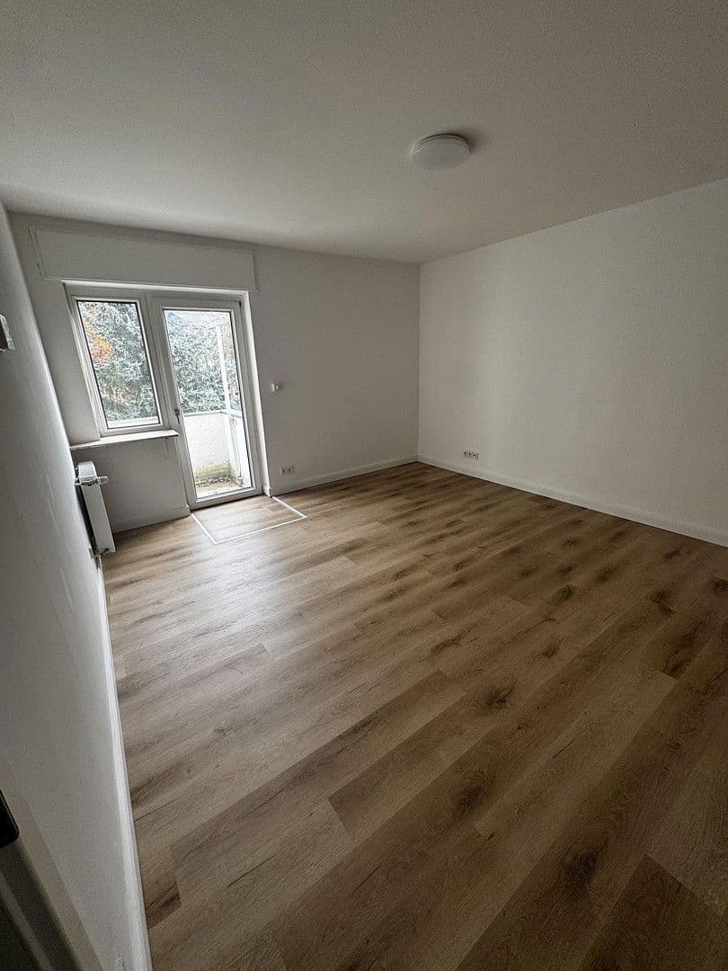Pronájem bytu 3+1 98 m², Friedrich-Ebert-Ufer 106, Köln-Porz, Severní Porýní-Vestfálsko Pronájem bytu 3+1 98 m², Friedrich-Ebert-Ufer 106, Köln-Porz, Severní Porýní-Vestfálsko