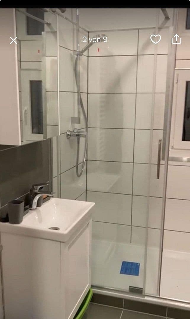 Pronájem bytu 3+1 53 m², Saarbrücken, Země Sársko Pronájem bytu 3+1 53 m², Saarbrücken, Země Sársko