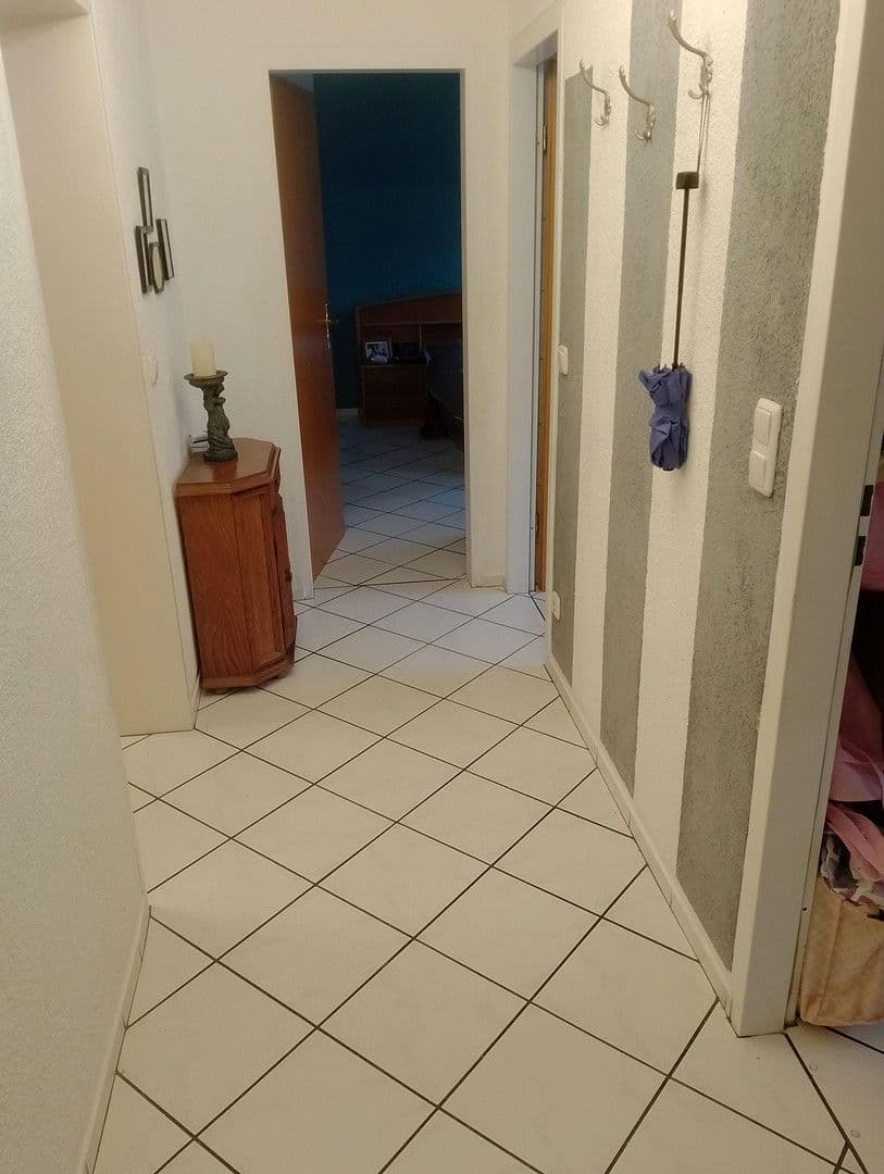 Pronájem bytu 3+1 60 m², Krautstraße 69, Duisburg, Severní Porýní-Vestfálsko Pronájem bytu 3+1 60 m², Krautstraße 69, Duisburg, Severní Porýní-Vestfálsko