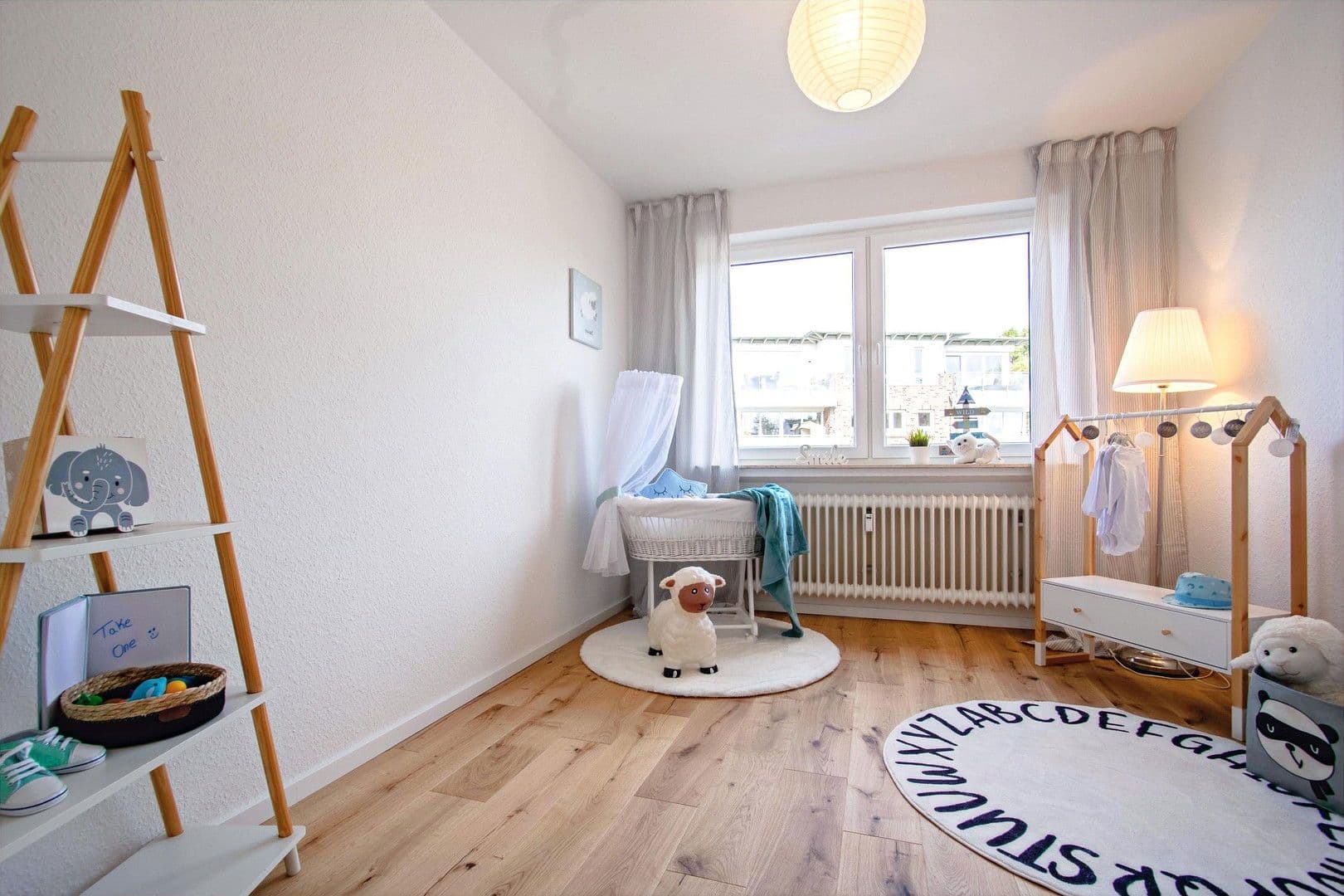 Prodej bytu 3+1 80 m², Oldenburg, Dolní Sasko Prodej bytu 3+1 80 m², Oldenburg, Dolní Sasko