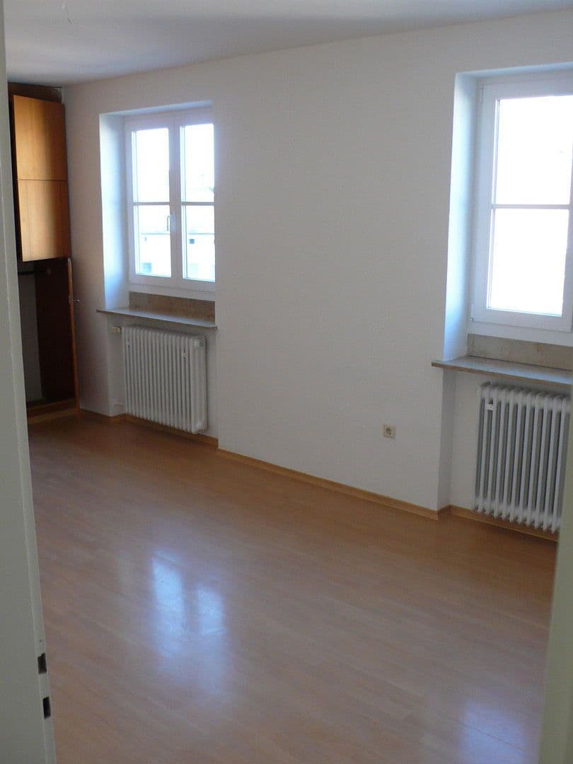 Pronájem bytu 5+1 130 m², Augsburger Str. 2, Günzburg, Bavorsko Pronájem bytu 5+1 130 m², Augsburger Str. 2, Günzburg, Bavorsko