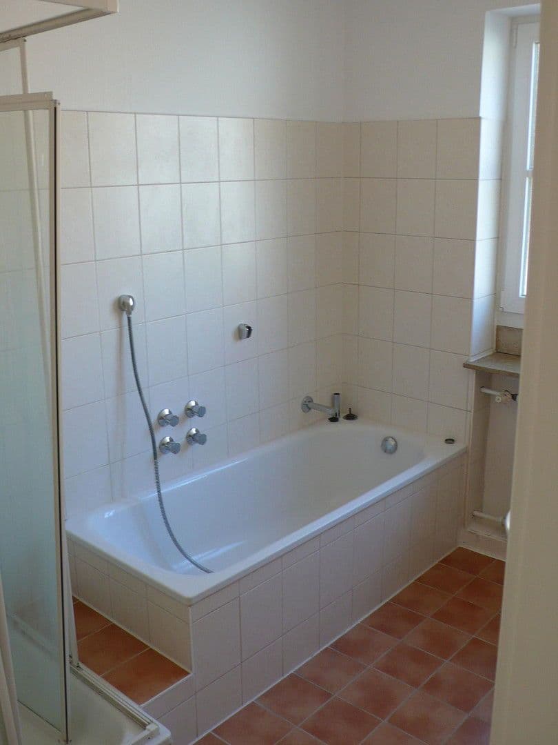 Pronájem bytu 5+1 130 m², Augsburger Str. 2, Günzburg, Bavorsko Pronájem bytu 5+1 130 m², Augsburger Str. 2, Günzburg, Bavorsko