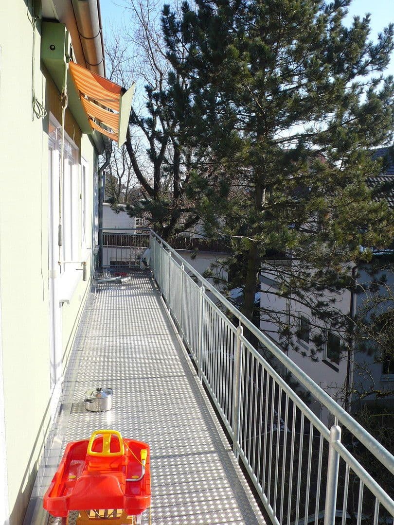 Pronájem bytu 5+1 130 m², Augsburger Str. 2, Günzburg, Bavorsko Pronájem bytu 5+1 130 m², Augsburger Str. 2, Günzburg, Bavorsko