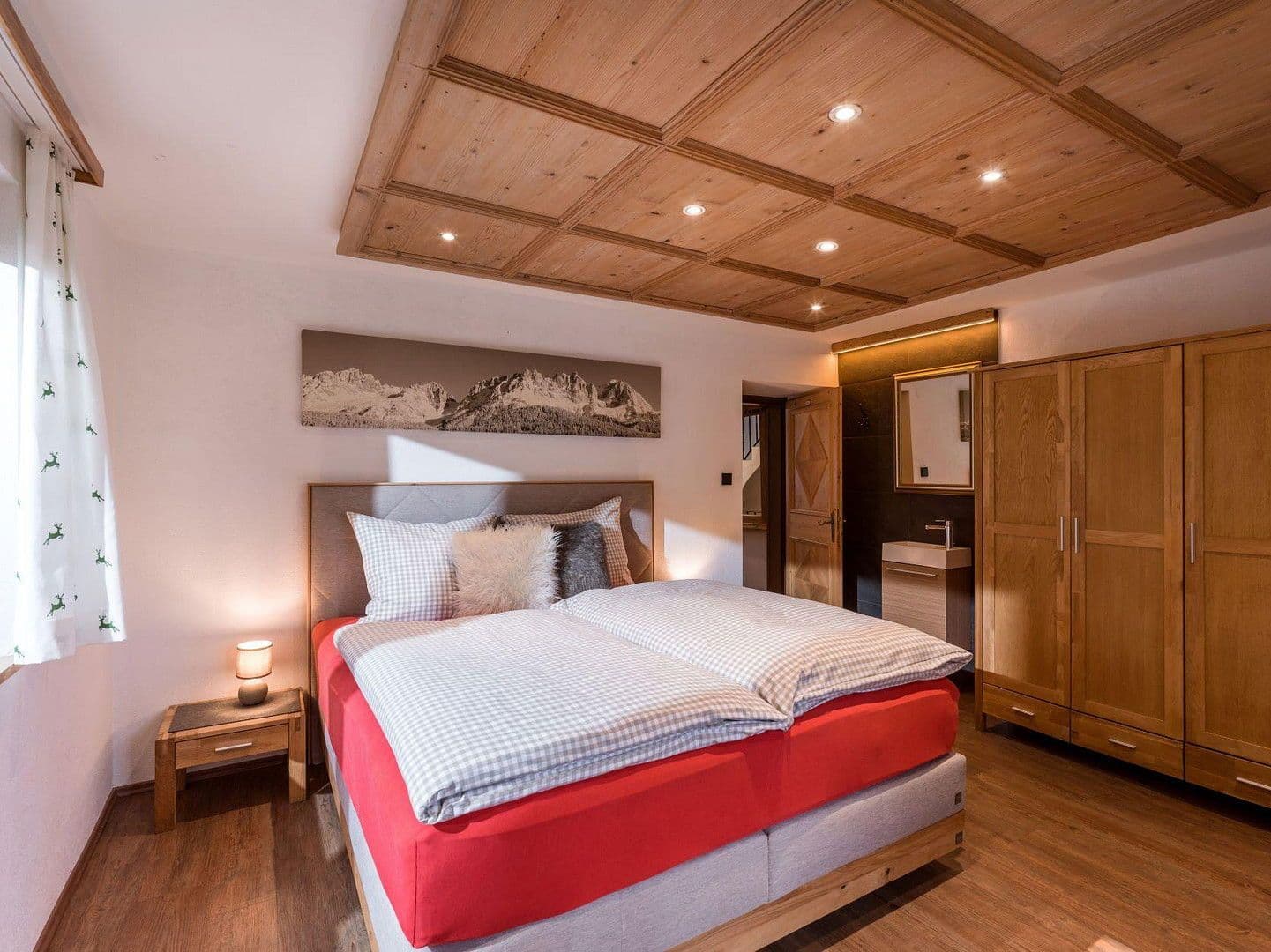 Prodej domu 187 m², pozemek 794 m², Schmiedboden 1, Oberndorf, Tyrolsko Prodej domu 187 m², pozemek 794 m², Schmiedboden 1, Oberndorf, Tyrolsko