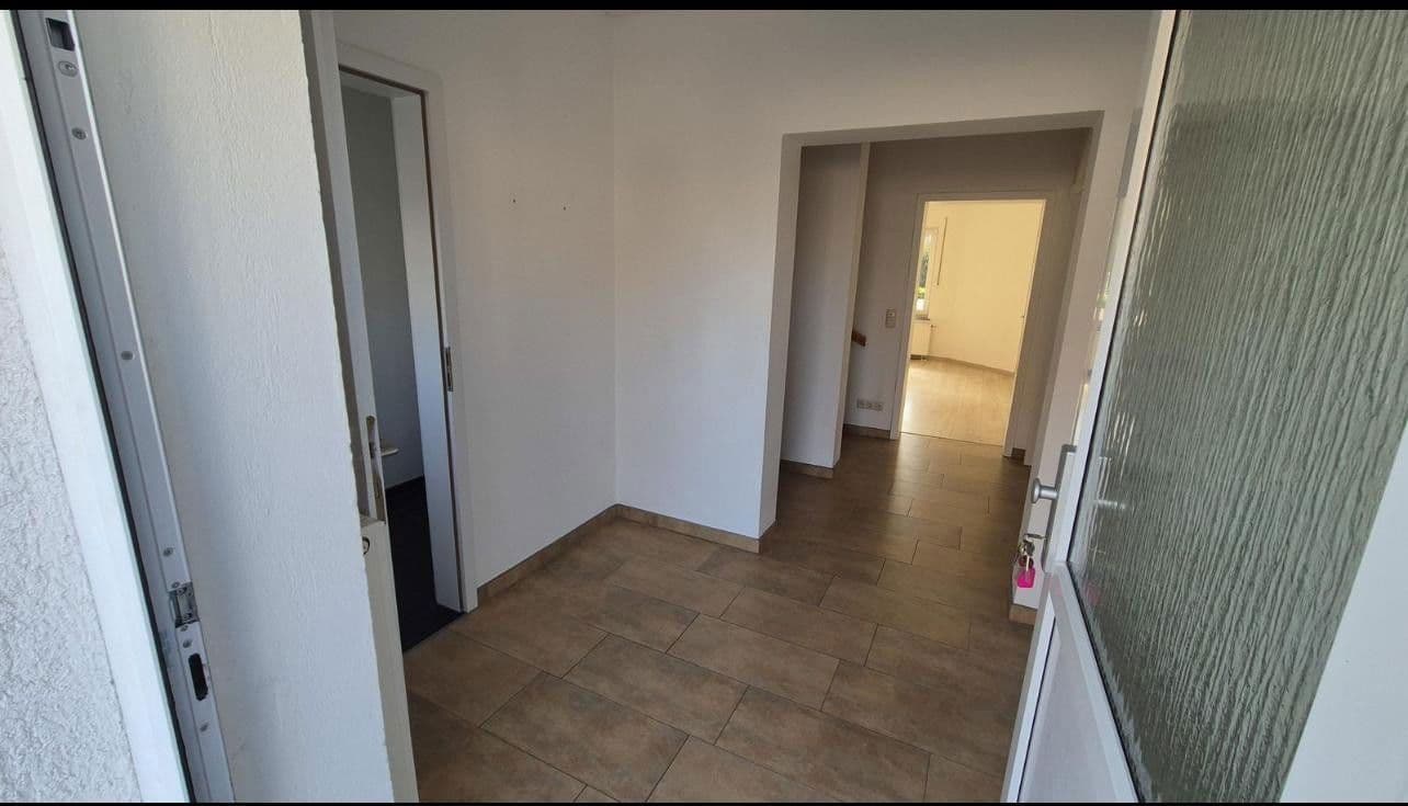 Prodej domu 210 m², pozemek 581 m², Am Dreieck 4, Krauschwitz - Krušwica, Sasko Prodej domu 210 m², pozemek 581 m², Am Dreieck 4, Krauschwitz - Krušwica, Sasko