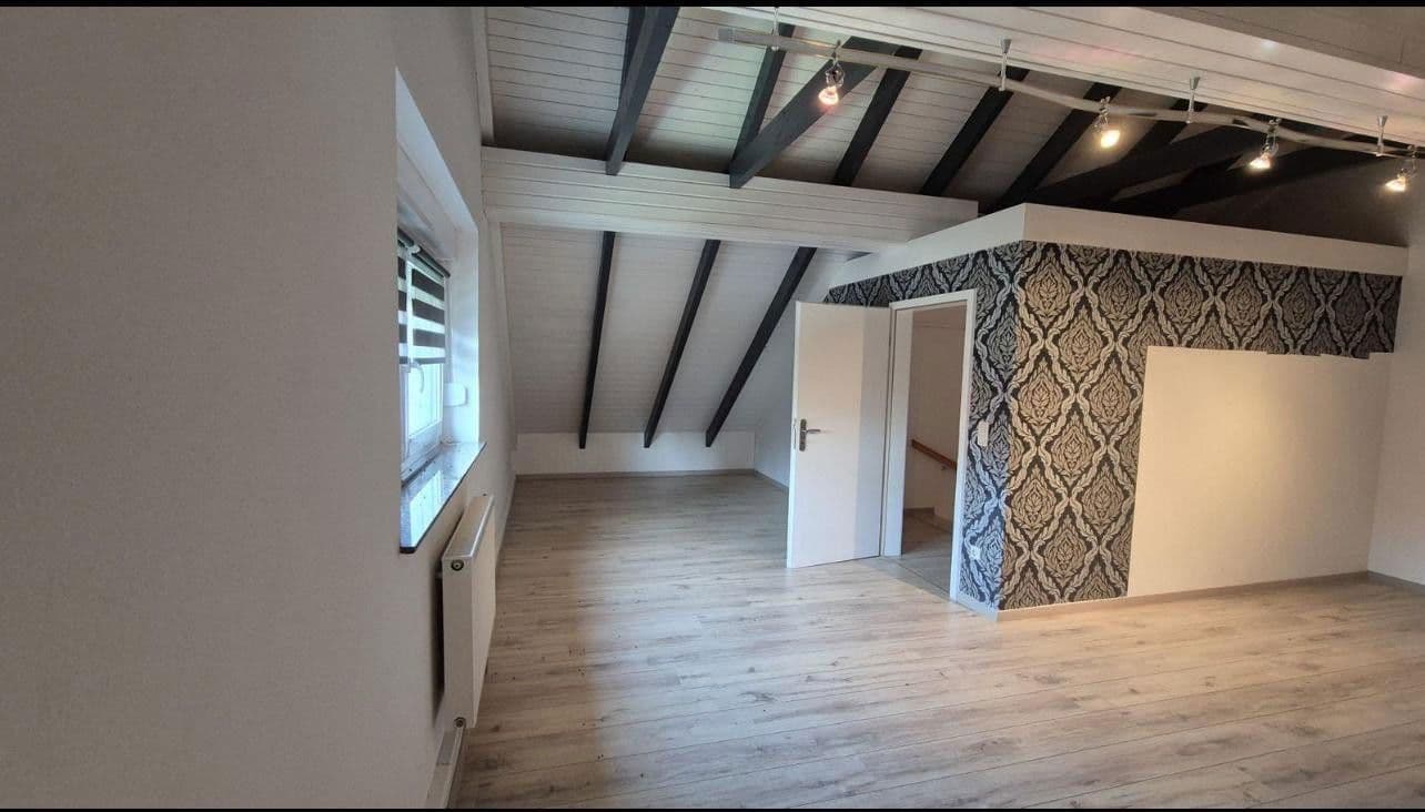 Prodej domu 210 m², pozemek 581 m², Am Dreieck 4, Krauschwitz - Krušwica, Sasko Prodej domu 210 m², pozemek 581 m², Am Dreieck 4, Krauschwitz - Krušwica, Sasko