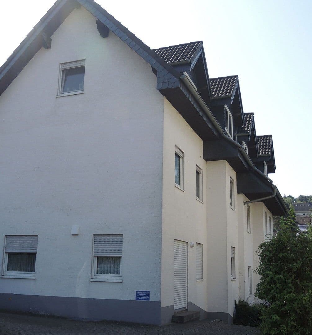 Pronájem bytu 1+1 37 m², Kirschbäumchen 10a, Lindlar, Severní Porýní-Vestfálsko Pronájem bytu 1+1 37 m², Kirschbäumchen 10a, Lindlar, Severní Porýní-Vestfálsko