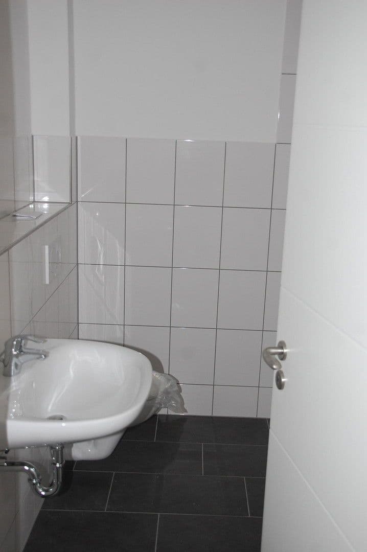 Pronájem bytu 1+1 44 m², Franziskanerstr. 6, Overath, Severní Porýní-Vestfálsko Pronájem bytu 1+1 44 m², Franziskanerstr. 6, Overath, Severní Porýní-Vestfálsko