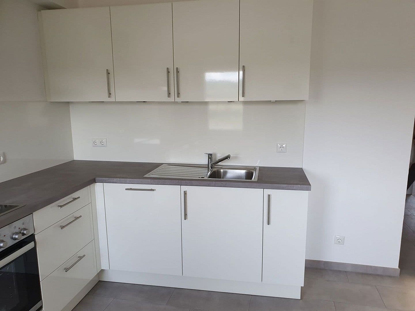 Pronájem bytu 2+1 62 m², Allee, Markt Bibart, Bavorsko Pronájem bytu 2+1 62 m², Allee, Markt Bibart, Bavorsko