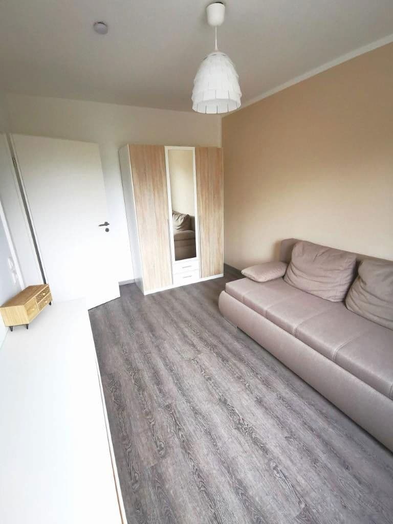 Pronájem bytu 4+1 91 m², Luisantring 45, Maintal, Hessen Pronájem bytu 4+1 91 m², Luisantring 45, Maintal, Hessen