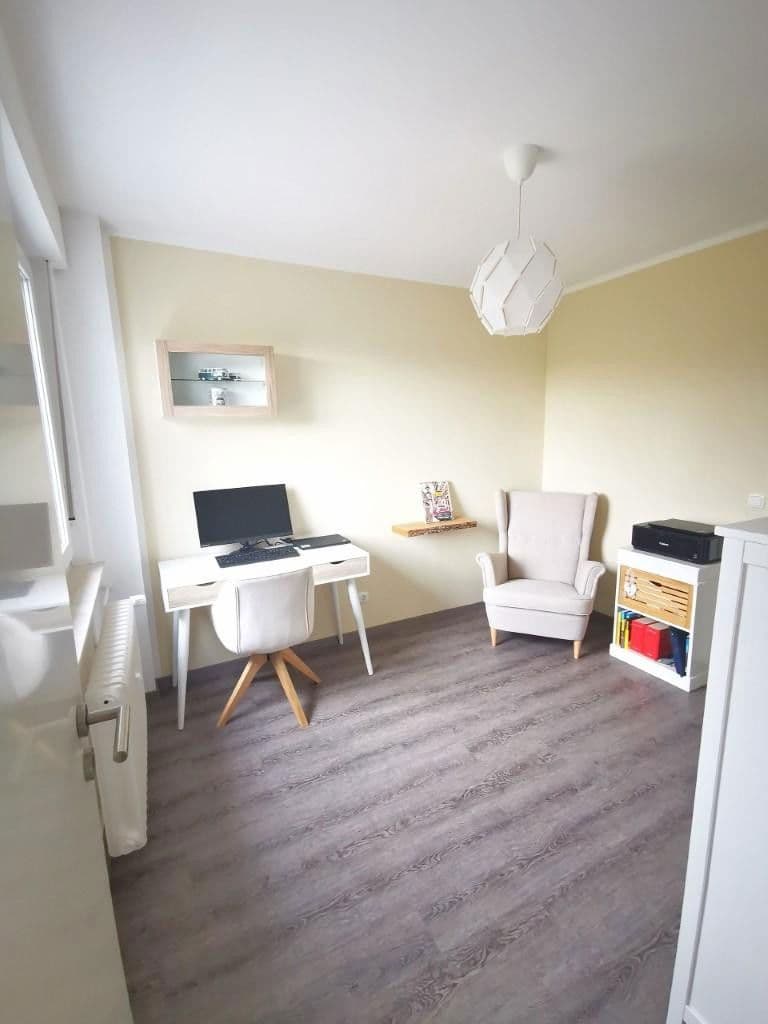 Pronájem bytu 4+1 91 m², Luisantring 45, Maintal, Hessen Pronájem bytu 4+1 91 m², Luisantring 45, Maintal, Hessen