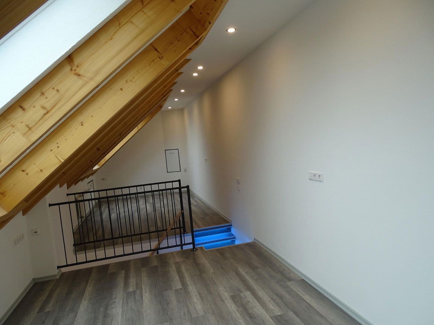 Prodej domu 89 m², pozemek 66 m², An der Stadtmauer 15, Gundelfingen an der Donau, Bavorsko Prodej domu 89 m², pozemek 66 m², An der Stadtmauer 15, Gundelfingen an der Donau, Bavorsko