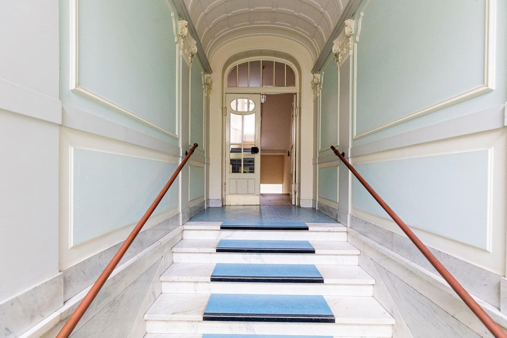 Pronájem bytu 3+1 88 m², Kleiststr. 21, Wiesbaden, Hessen Pronájem bytu 3+1 88 m², Kleiststr. 21, Wiesbaden, Hessen
