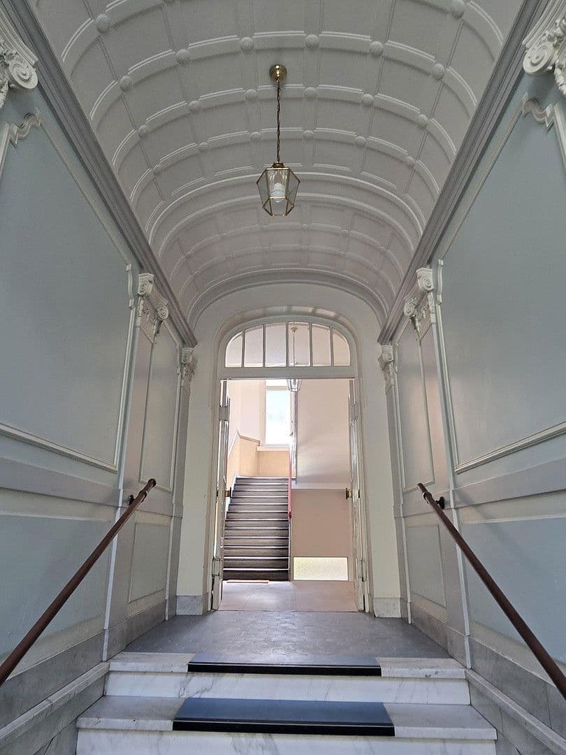 Pronájem bytu 3+kk 110 m², Kleiststr. 21, Wiesbaden, Hessen Pronájem bytu 3+kk 110 m², Kleiststr. 21, Wiesbaden, Hessen