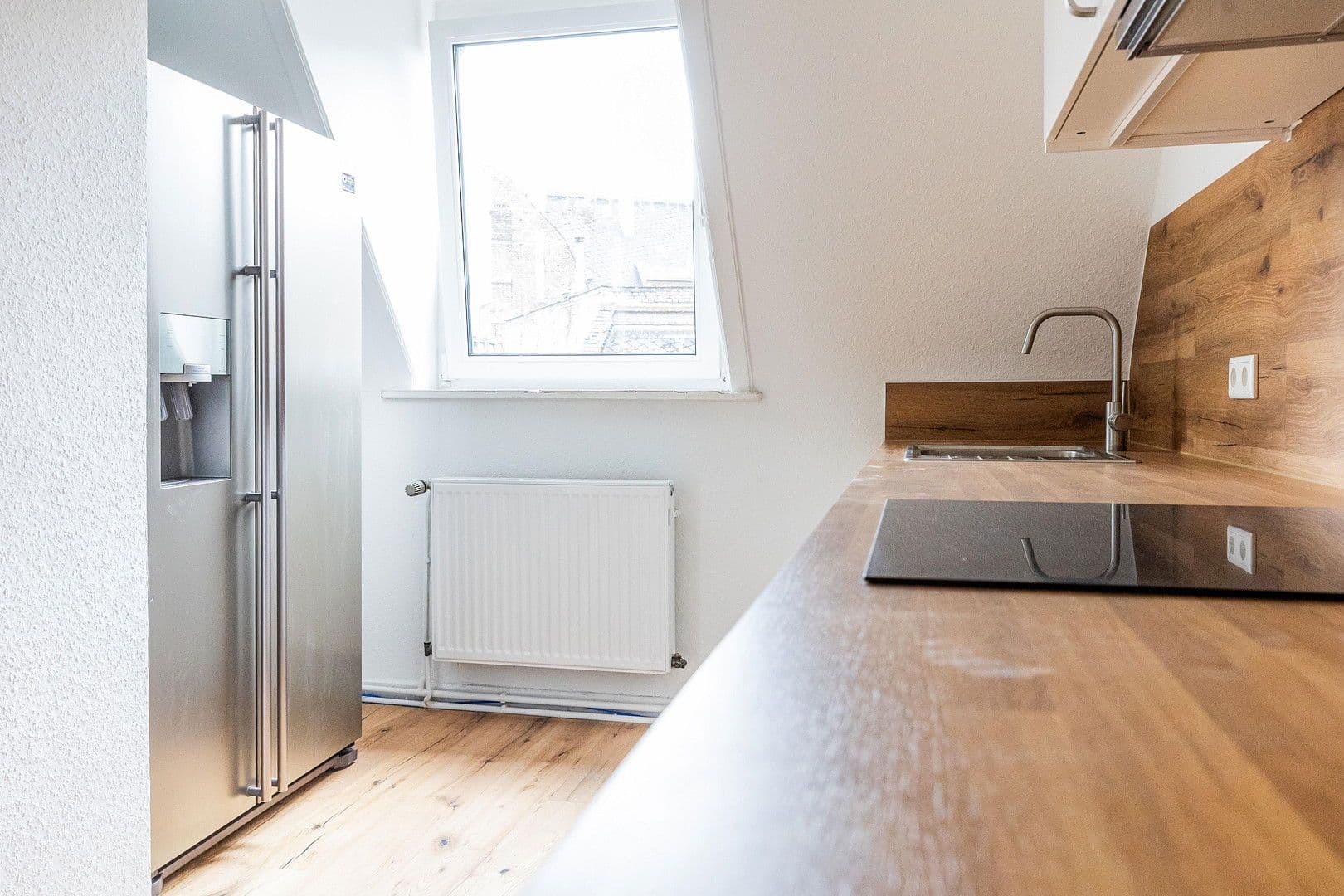 Pronájem bytu 3+kk 110 m², Kleiststr. 21, Wiesbaden, Hessen Pronájem bytu 3+kk 110 m², Kleiststr. 21, Wiesbaden, Hessen
