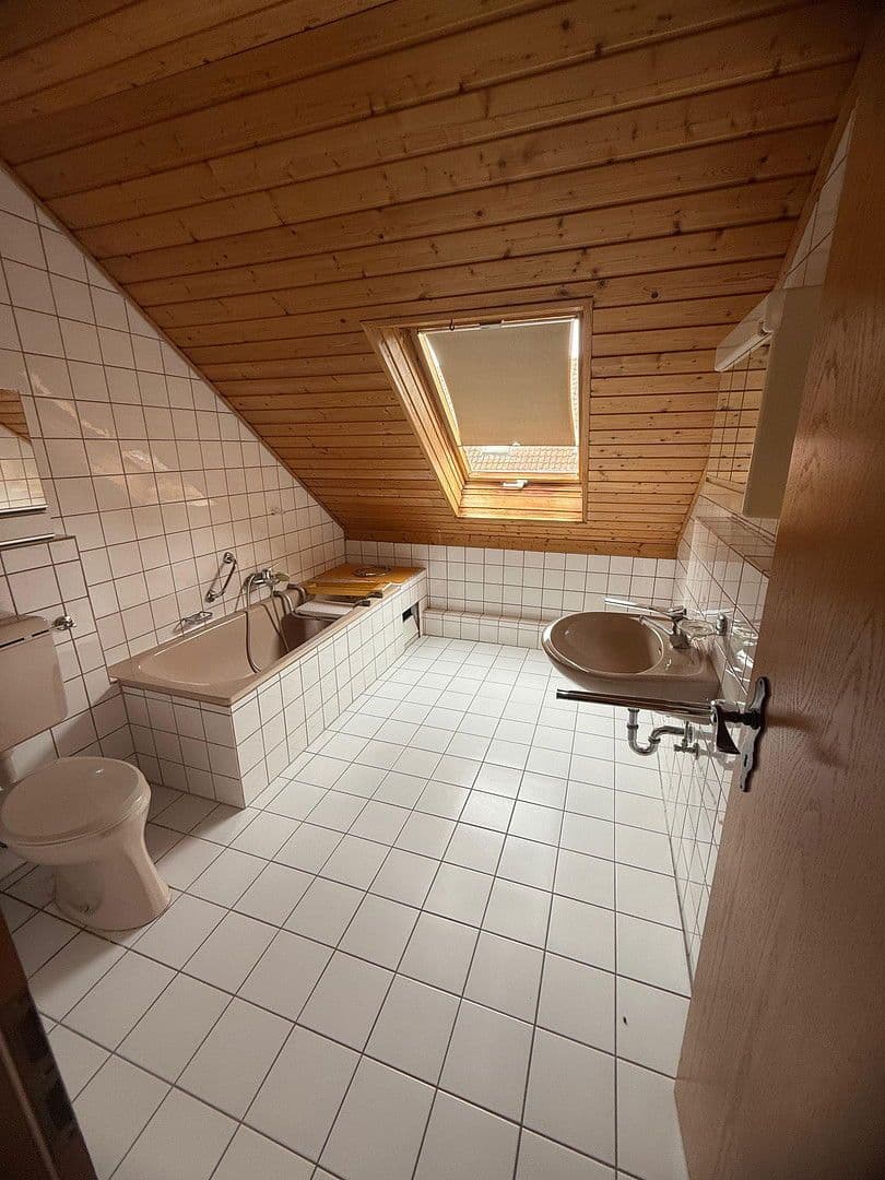 Prodej domu 142 m², pozemek 228 m², Viernheim, Hessen Prodej domu 142 m², pozemek 228 m², Viernheim, Hessen