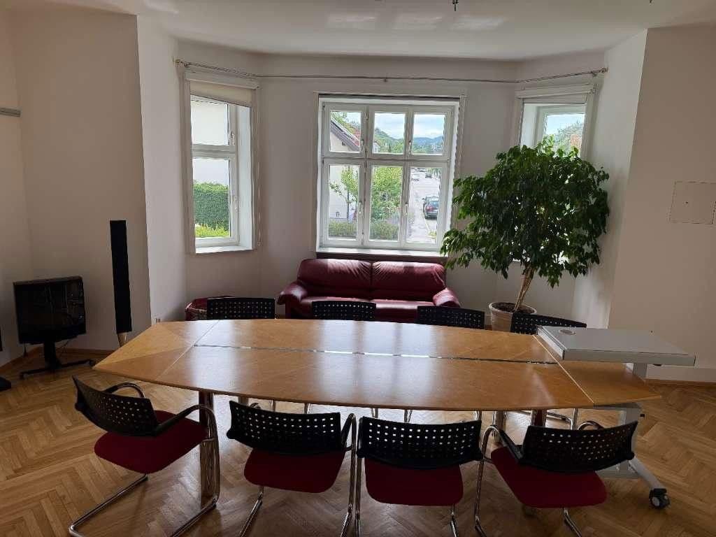 Pronájem bytu 3+1 125 m², Stuttgarterstraße 2, Perchtoldsdorf, Dolní Rakousko Pronájem bytu 3+1 125 m², Stuttgarterstraße 2, Perchtoldsdorf, Dolní Rakousko