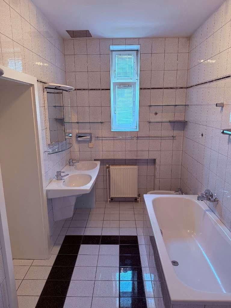 Pronájem bytu 3+1 125 m², Stuttgarterstraße 2, Perchtoldsdorf, Dolní Rakousko Pronájem bytu 3+1 125 m², Stuttgarterstraße 2, Perchtoldsdorf, Dolní Rakousko