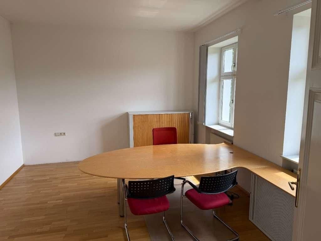 Pronájem bytu 3+1 125 m², Stuttgarterstraße 2, Perchtoldsdorf, Dolní Rakousko Pronájem bytu 3+1 125 m², Stuttgarterstraße 2, Perchtoldsdorf, Dolní Rakousko