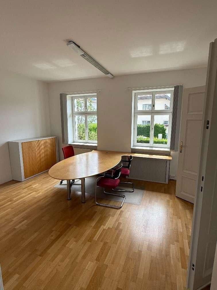 Pronájem bytu 3+1 125 m², Stuttgarterstraße 2, Perchtoldsdorf, Dolní Rakousko Pronájem bytu 3+1 125 m², Stuttgarterstraße 2, Perchtoldsdorf, Dolní Rakousko