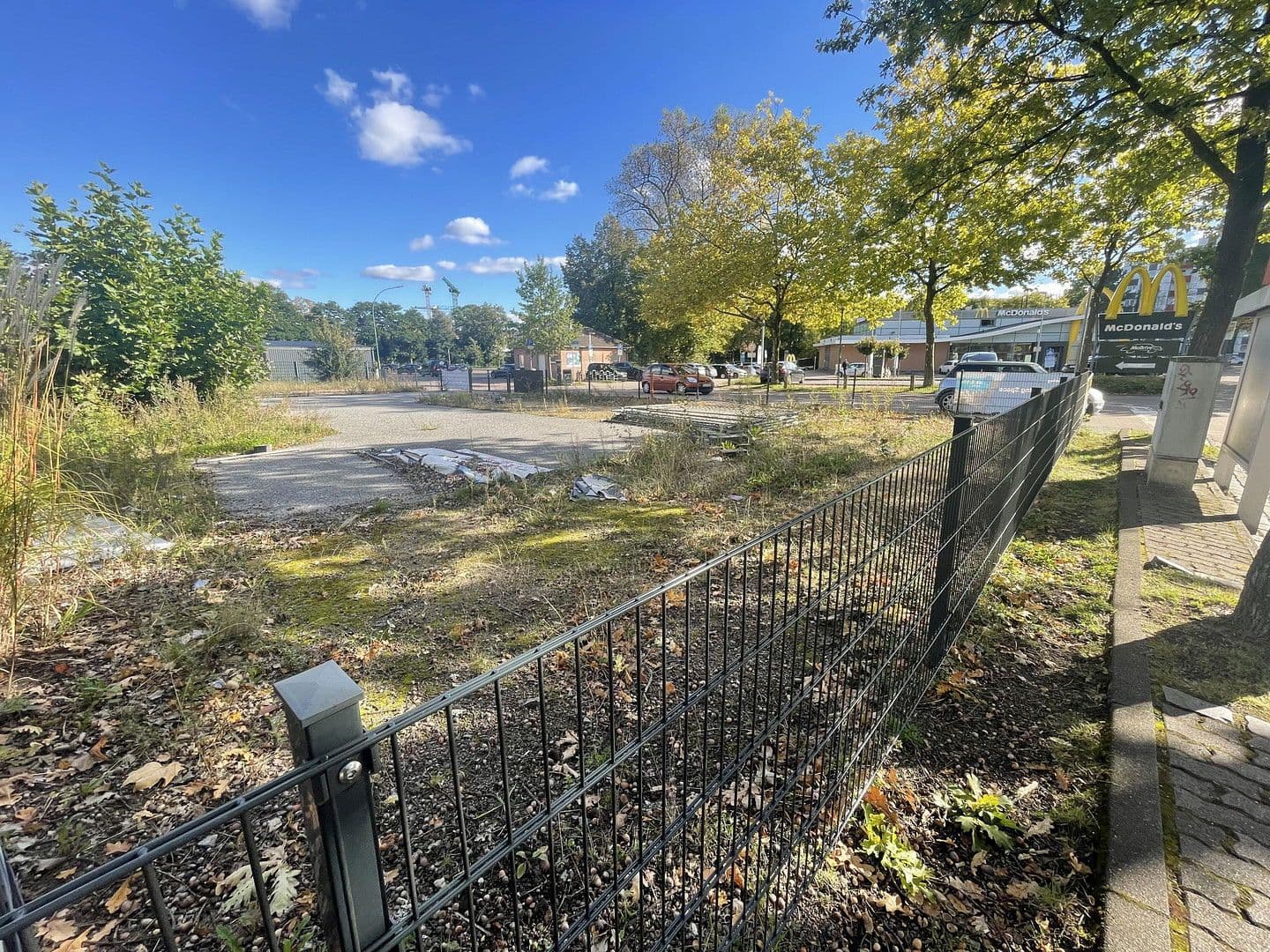 Prodej pozemku 717 m², Elmshorner Straße 25, Pinneberg, Šlesvicko-Holštýnsko Prodej pozemku 717 m², Elmshorner Straße 25, Pinneberg, Šlesvicko-Holštýnsko