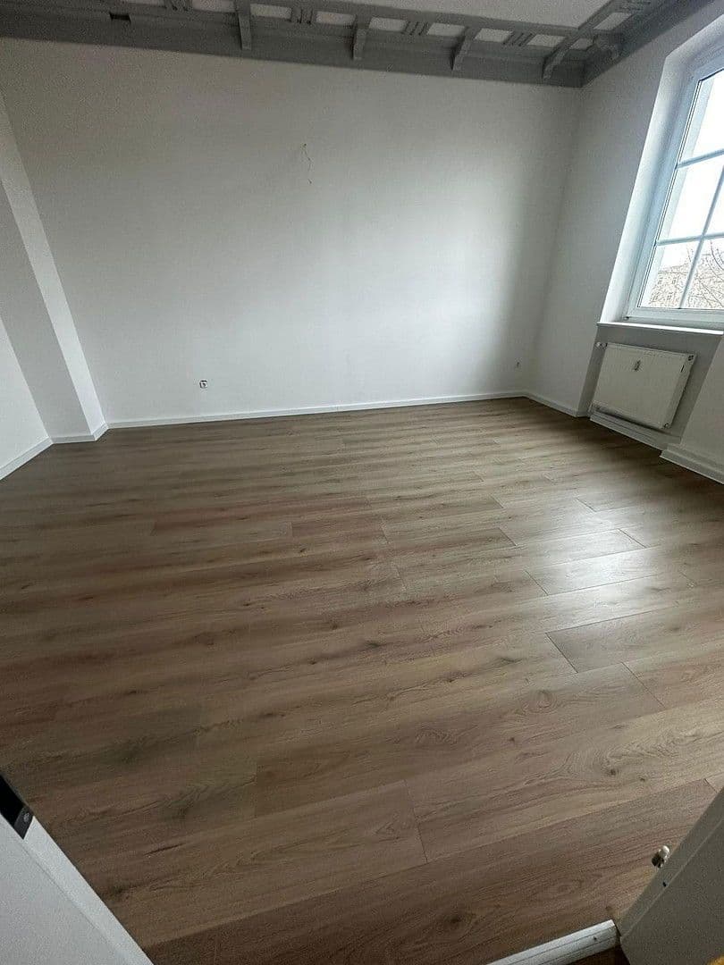 Pronájem bytu 2+1 82 m², Franz-Ludwig-Rasch-Straße 12, Naumburg (Saale), Sasko-Anhaltsko Pronájem bytu 2+1 82 m², Franz-Ludwig-Rasch-Straße 12, Naumburg (Saale), Sasko-Anhaltsko