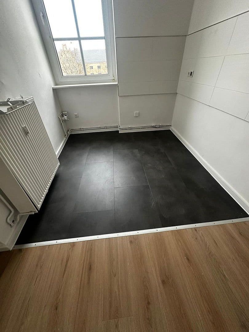 Pronájem bytu 2+1 82 m², Franz-Ludwig-Rasch-Straße 12, Naumburg (Saale), Sasko-Anhaltsko Pronájem bytu 2+1 82 m², Franz-Ludwig-Rasch-Straße 12, Naumburg (Saale), Sasko-Anhaltsko