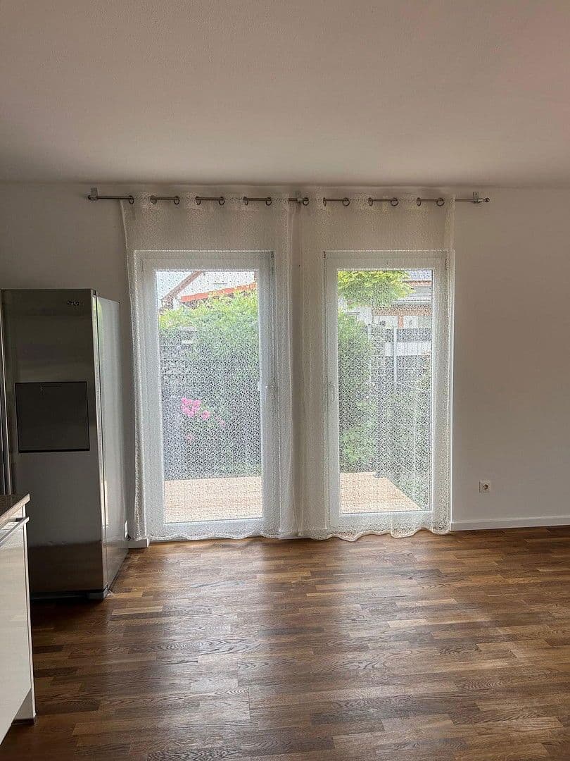 Prodej domu 185 m², pozemek 380 m², An der Anhaide 8, Wörth am Rhein, Porýní-Falc Prodej domu 185 m², pozemek 380 m², An der Anhaide 8, Wörth am Rhein, Porýní-Falc