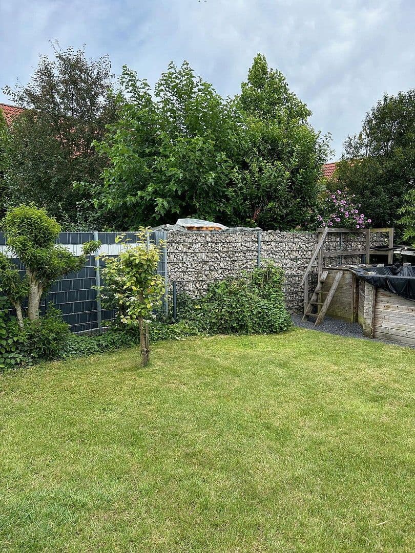 Prodej domu 185 m², pozemek 380 m², An der Anhaide 8, Wörth am Rhein, Porýní-Falc Prodej domu 185 m², pozemek 380 m², An der Anhaide 8, Wörth am Rhein, Porýní-Falc