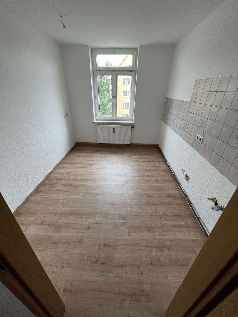 Pronájem bytu 3+1 75 m², Jacobstraße 17, Cvikov, Sasko Pronájem bytu 3+1 75 m², Jacobstraße 17, Cvikov, Sasko