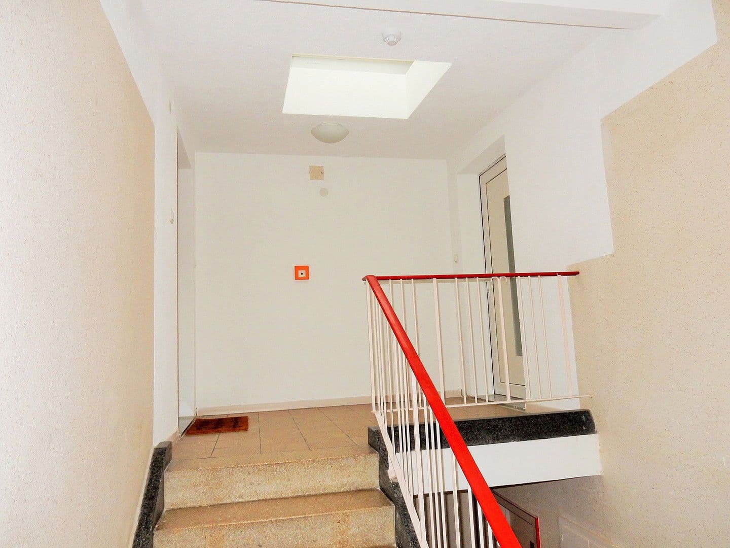 Pronájem bytu 3+1 84 m², Am Klagesmarkt, Hannover, Dolní Sasko Pronájem bytu 3+1 84 m², Am Klagesmarkt, Hannover, Dolní Sasko