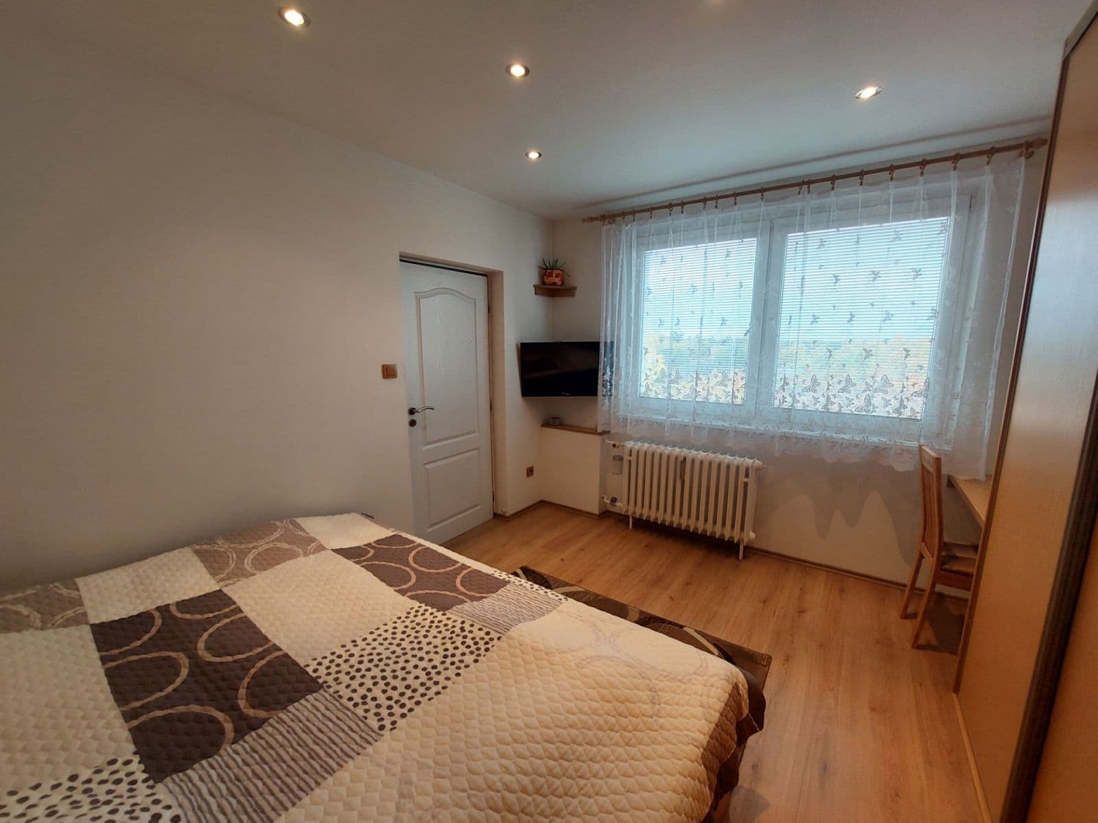 Pronájem bytu 2+1 54 m², Havanská, Kladno, Středočeský kraj Pronájem bytu 2+1 54 m², Havanská, Kladno, Středočeský kraj