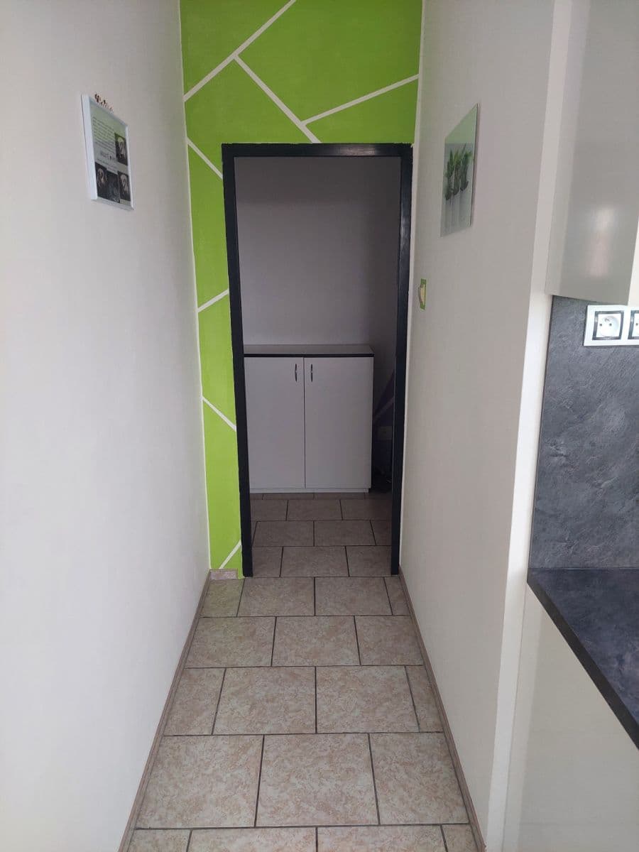 Pronájem bytu 2+1 54 m², Havanská, Kladno, Středočeský kraj Pronájem bytu 2+1 54 m², Havanská, Kladno, Středočeský kraj