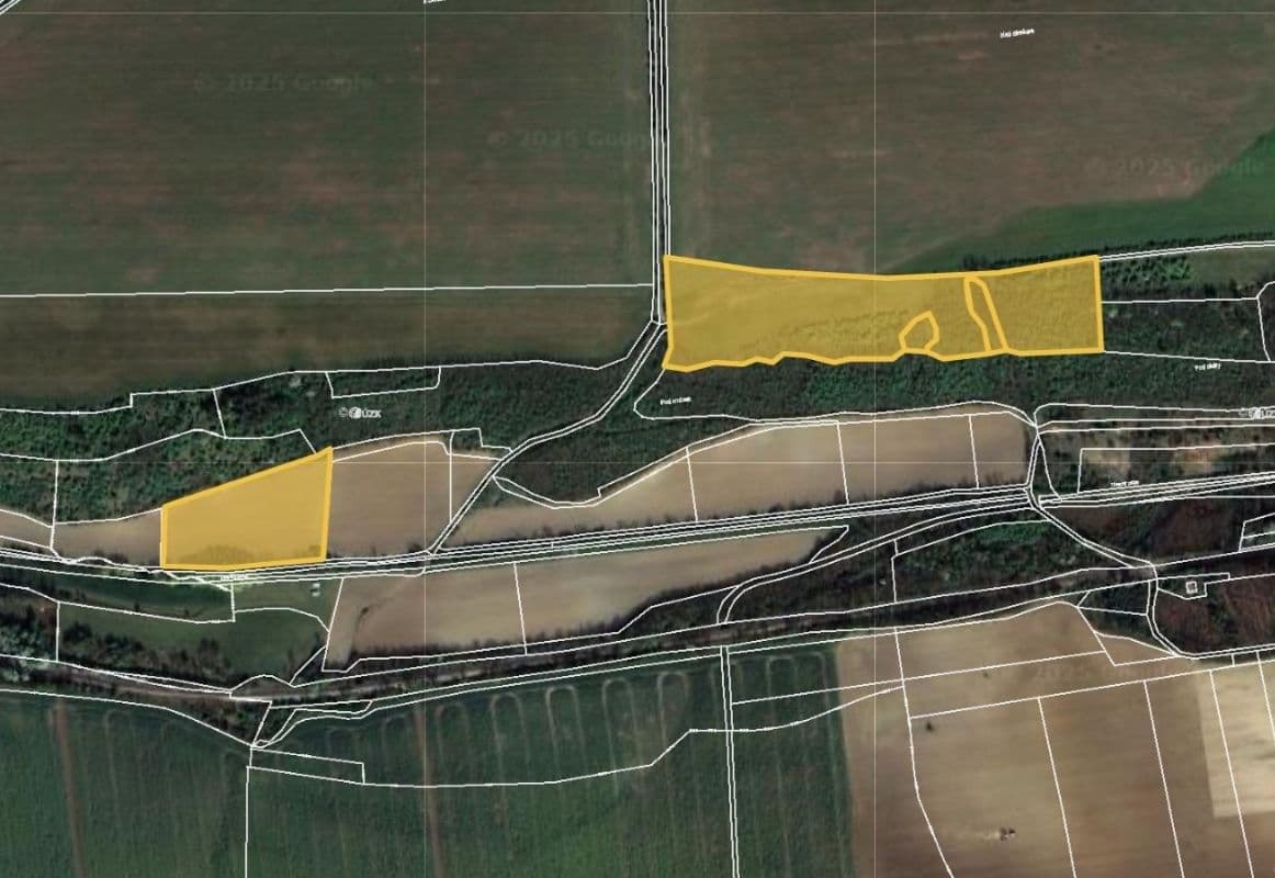 Prodej pozemku 39.037 m², Koleč, Středočeský kraj Prodej pozemku 39.037 m², Koleč, Středočeský kraj