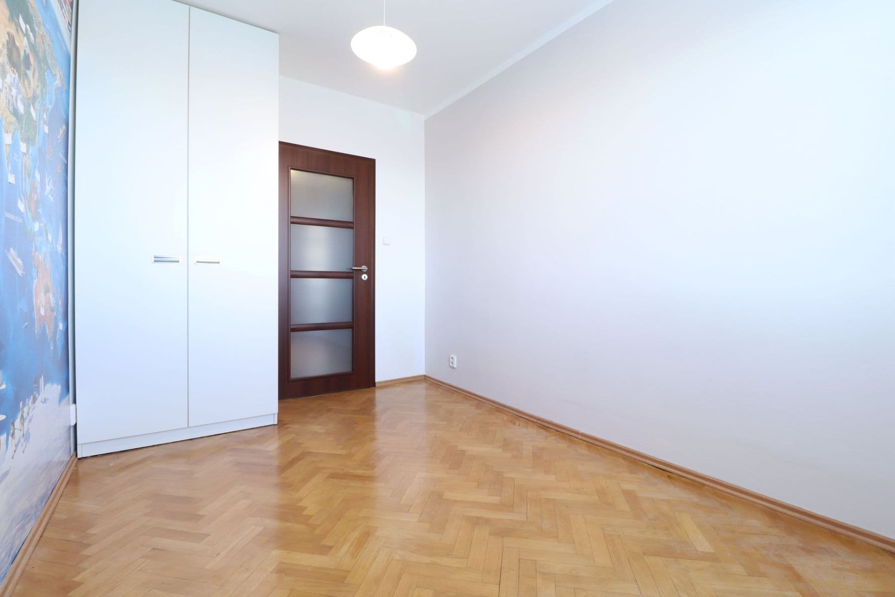 Pronájem bytu 3+1 72 m², Hlavní, Praha, Praha Pronájem bytu 3+1 72 m², Hlavní, Praha, Praha